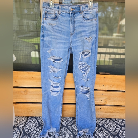 American Eagle Mom Jeans Distressed Sz 8 Long - Picture 7 of 14